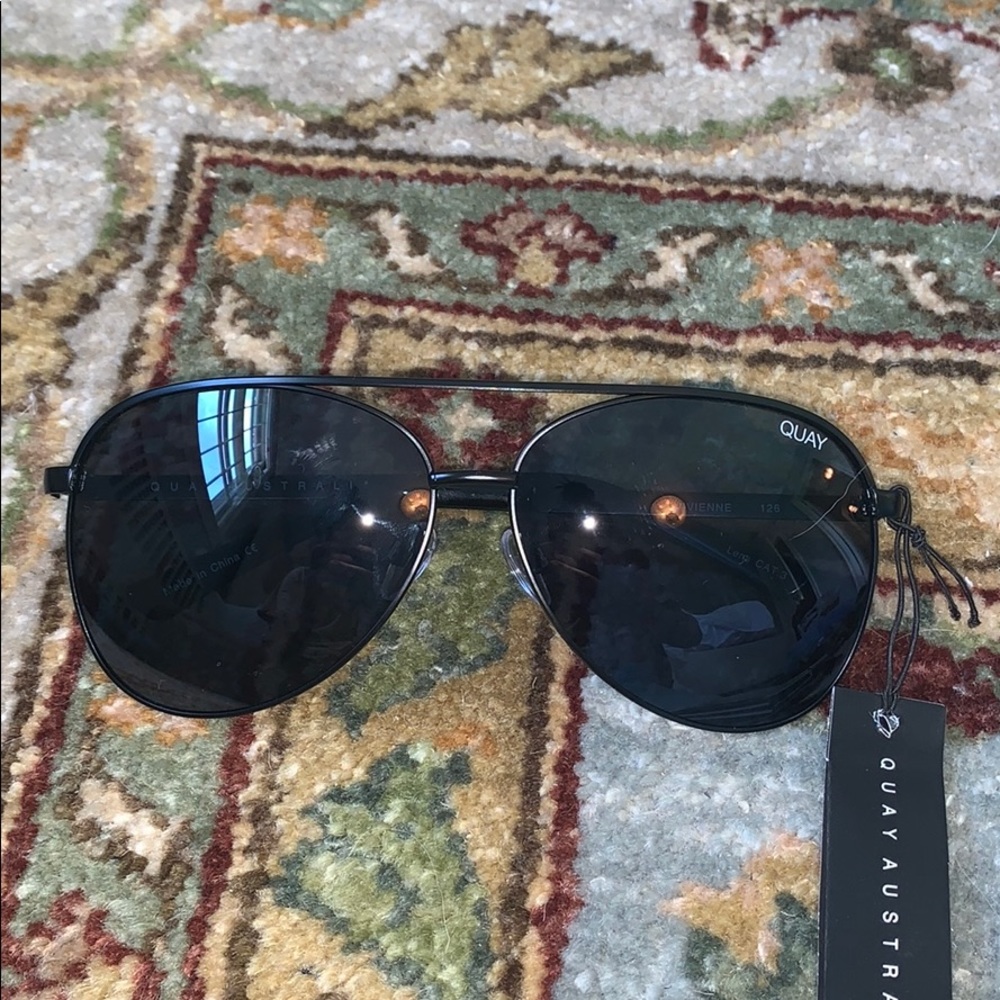 Quay Australia Big sunglasses